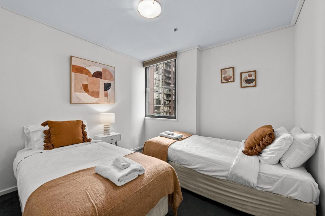 Exclusive Stays - The Summit Melbourne Exterior photo