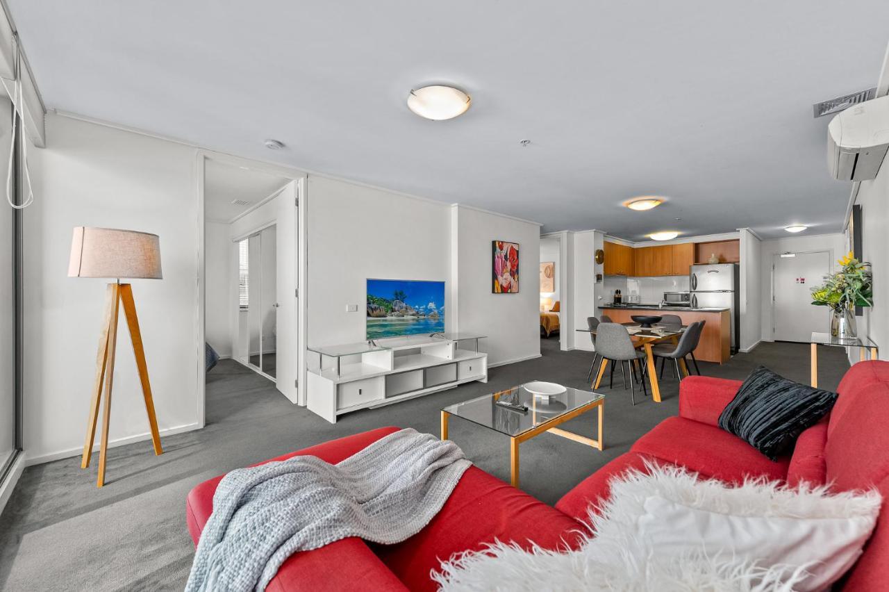 Exclusive Stays - The Summit Melbourne Exterior photo